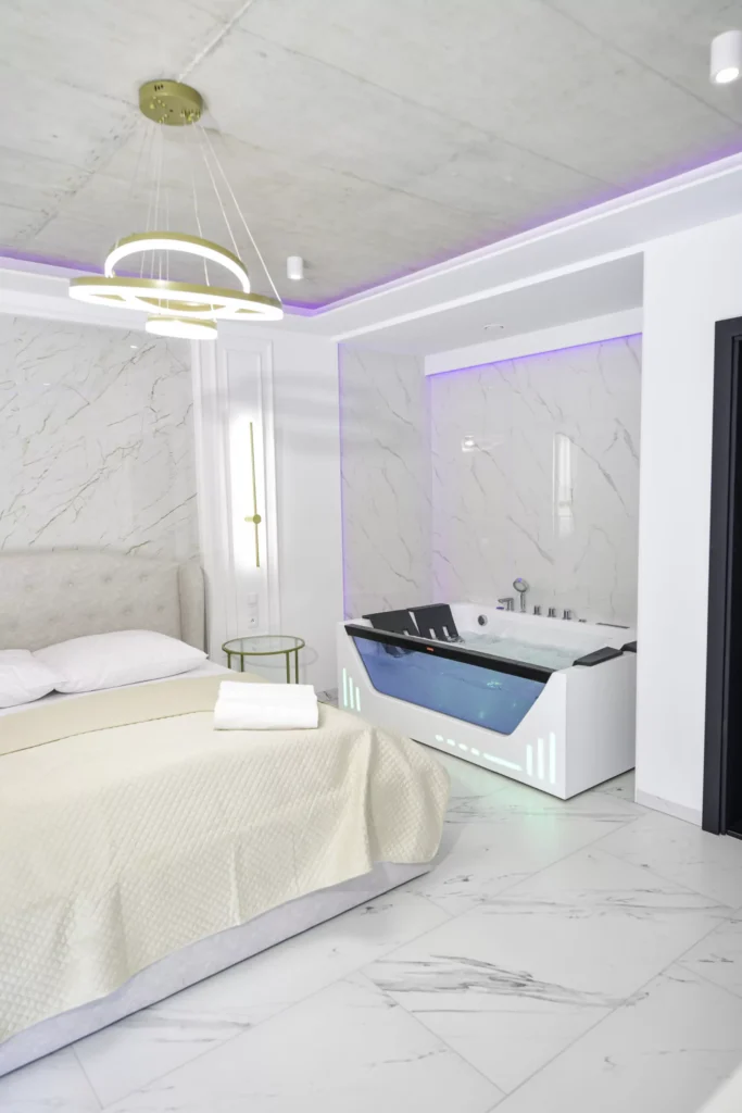 Pezsgőfürdős lakosztályok